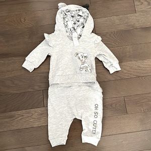 6-9M 101 Dalmatians Outfit by Disney Baby. EXCELLENT CONDITION!!